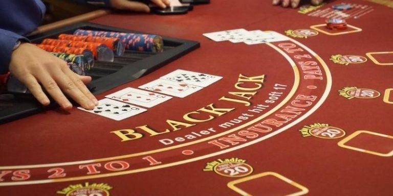 Live Blackjack TR88: Sòng Bài Trực Tuyến Đẳng Cấp & Minh Bạch
